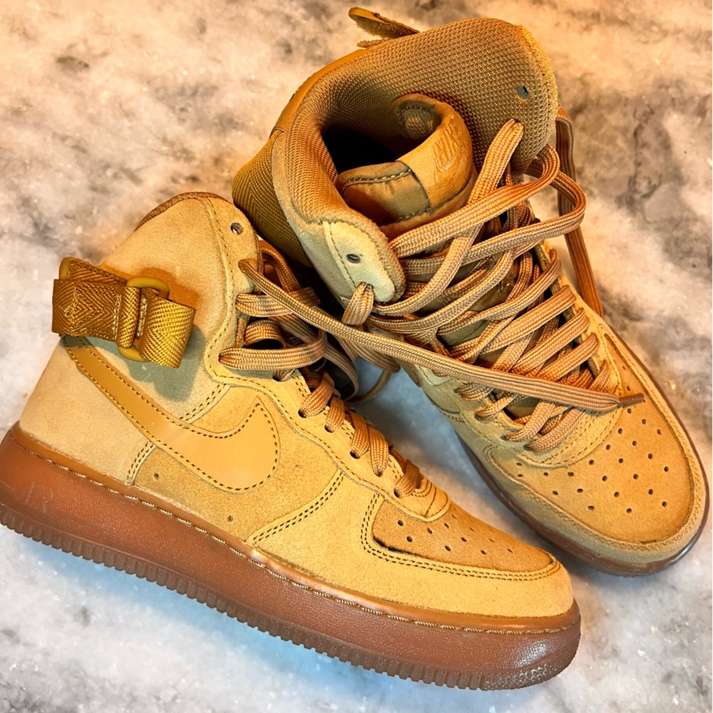 Air Force 1 High LV8 3 GS Flax/Wheat